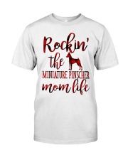 Miniature Pinscher Mom Classic T-Shirt tile