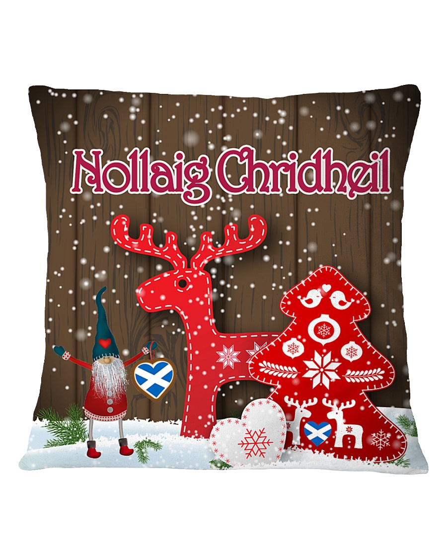 GAELIC MERRY CHRISTMAS - Nollaig Chridheil Square Pillowcase