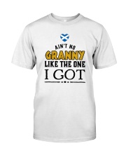 AIN'T NO GRANNY LIKE I GOT Classic T-Shirt thumbnail