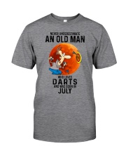 07 darts olm never Classic T-Shirt front