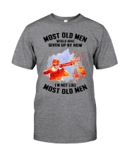 old man Clay pigeon shooting Classic T-Shirt tile