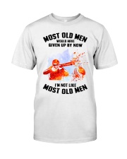 old man Clay pigeon shooting Classic T-Shirt front