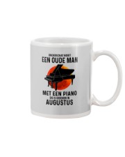 08 piano old man dutch Mug tile