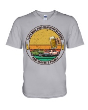 i like beer demolition derby V-Neck T-Shirt tile