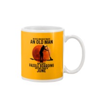 06 paddle boarding Mug tile