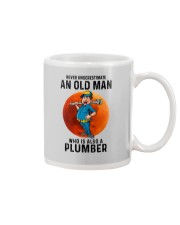 plumber never old man Mug tile