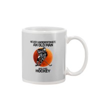07 hat hockey old man Mug tile
