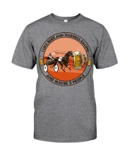 i like beer Harness racing Classic T-Shirt tile