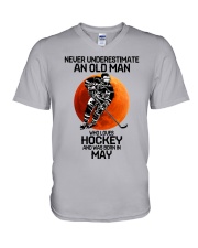 hockey old man 05 V-Neck T-Shirt tile
