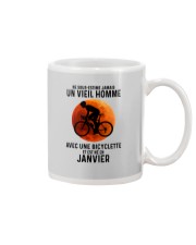 01 Cycling Old Man France Mug tile