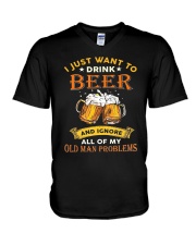 beer-oldman V-Neck T-Shirt tile