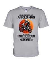 11 motocross old man V-Neck T-Shirt tile
