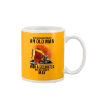 05 excavator old man color Mug tile