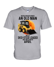 04 Skid-steer loader old man color V-Neck T-Shirt tile
