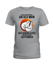 09 boxing old man Ladies T-Shirt tile