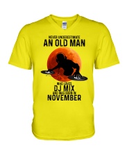 11 dj mix olm V-Neck T-Shirt tile