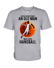 Handball old man le V-Neck T-Shirt tile