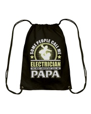 CALL ME ELECTRICIAN PAPA JOB SHIRTS Drawstring Bag thumbnail
