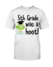 5TH GRADE WAS A HOOT Classic T-Shirt tile