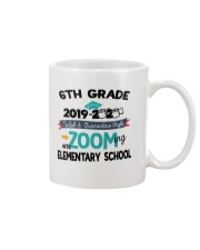 6TH GRADE ZOOMING INTO ELEMENTARY SCHOOL Mug tile