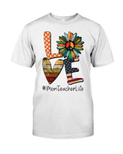 MOM TEACHER Classic T-Shirt tile