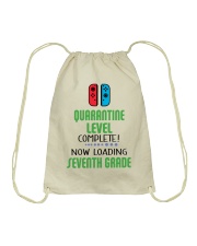 7TH GRADE LOADING Drawstring Bag tile