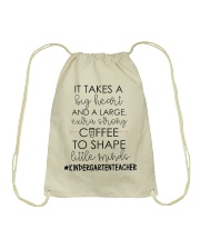 KINDERGARTEN TEACHER Drawstring Bag tile