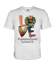 LIBRARY MEDIA SPECIALIST V-Neck T-Shirt tile