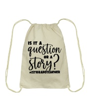 1ST GRADE TEACHER Drawstring Bag tile