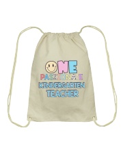 KINDERGARTEN TEACHER Drawstring Bag tile