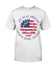 4TH GRADE TEACHER Classic T-Shirt front