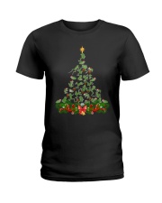 FROG CHRISTMAS STYLE Ladies T-Shirt tile