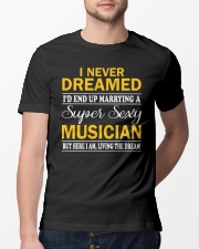 TSHIRT FOR MUSICIAN - MUSIC TEACHER - ORCHESTRA Classic T-Shirt lifestyle-mens-crewneck-front-13