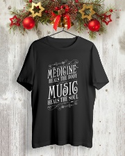 TSHIRT FOR MUSICIAN - MUSIC TEACHER - ORCHESTRA Classic T-Shirt lifestyle-holiday-crewneck-front-2