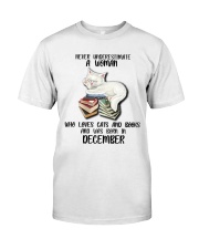 DECEMBER CAT LOVERS Classic T-Shirt front
