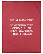 SOCIAL DISTANCING SOMETING THIS GERMAN Fleece Blanket tile