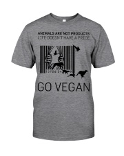 Go vegan Classic T-Shirt front