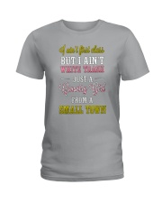 Country girl Ladies T-Shirt tile