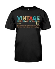 Vintage kindergarten teacher Classic T-Shirt front