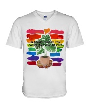 Be kind V-Neck T-Shirt thumbnail