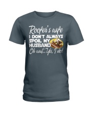 ROOFER WIFE Ladies T-Shirt tile